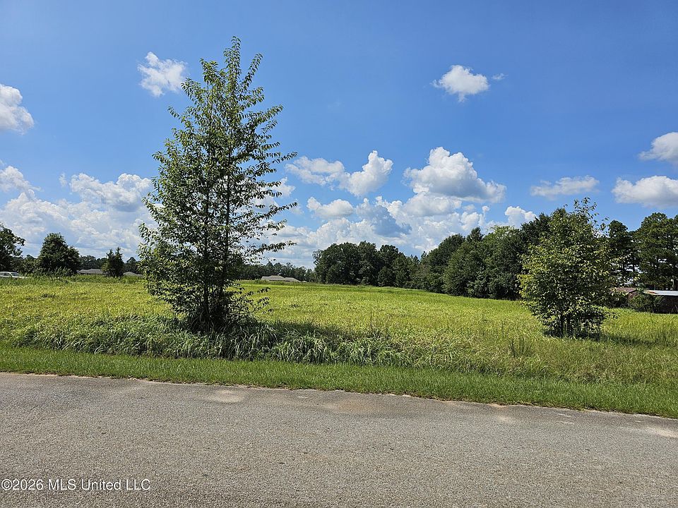 1st image of LOT 4 Maci Ln Lot 4