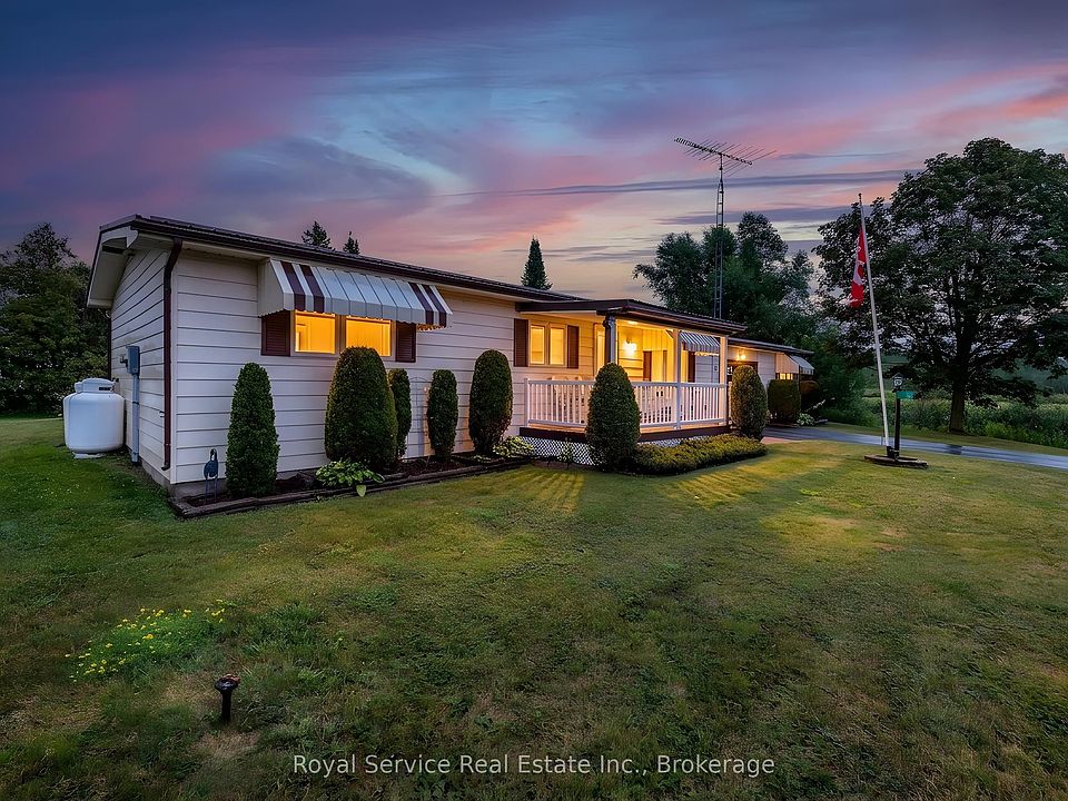 1st image of 16 Vista Dr