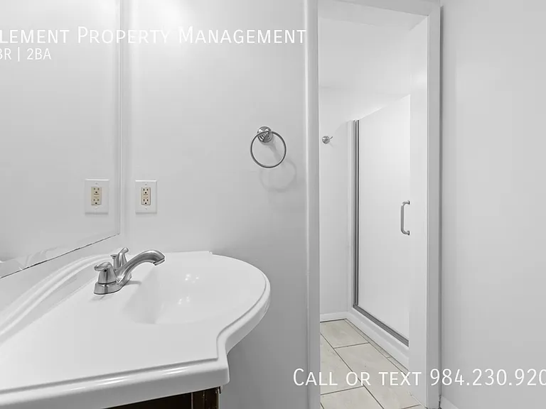 1208 Manassas Ct #A — Photo 15