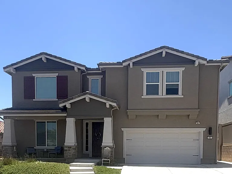 4633 Quiet Hills Ln — Photo 1