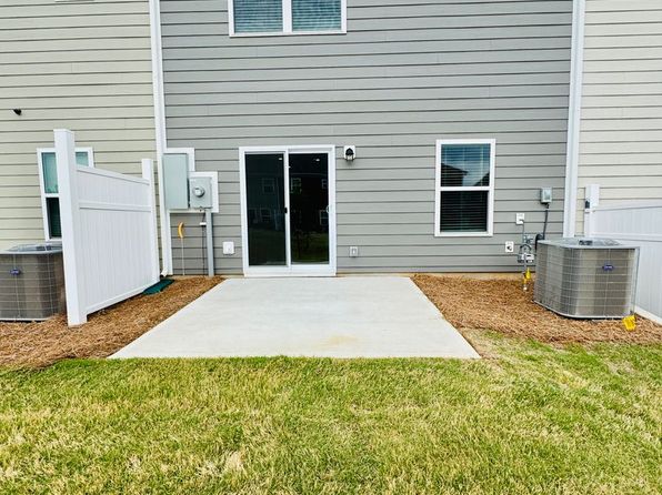 2742 Yeager Dr NW, Concord, NC 28027
