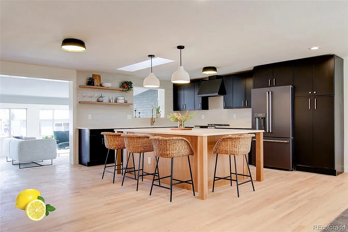 5 bed, 3064 sqft, $4,750 — Photo 3
