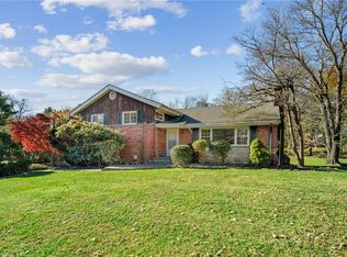 46 Willow Dr, Briarcliff Manor, NY 10510