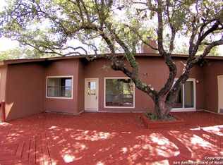 111 Blue Jay Ct, Boerne, TX 78006
