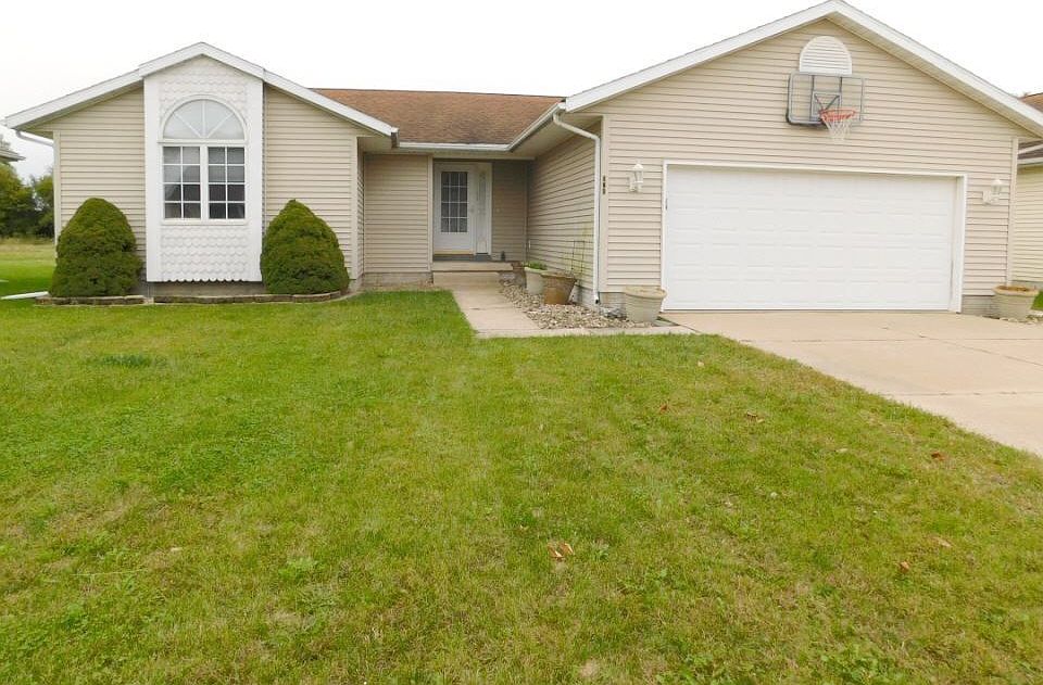 924 Cypress Dr, Colona, IL 61241 Zillow