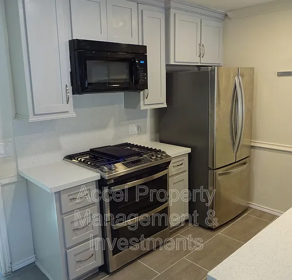 4701 N 6th St — Photo 6