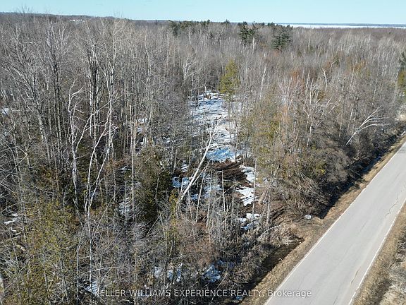 4th image of 1382 Wilson Point Rd