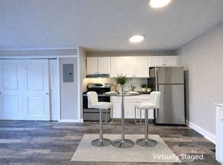 625 Main St APT 18, Reading, MA 01867