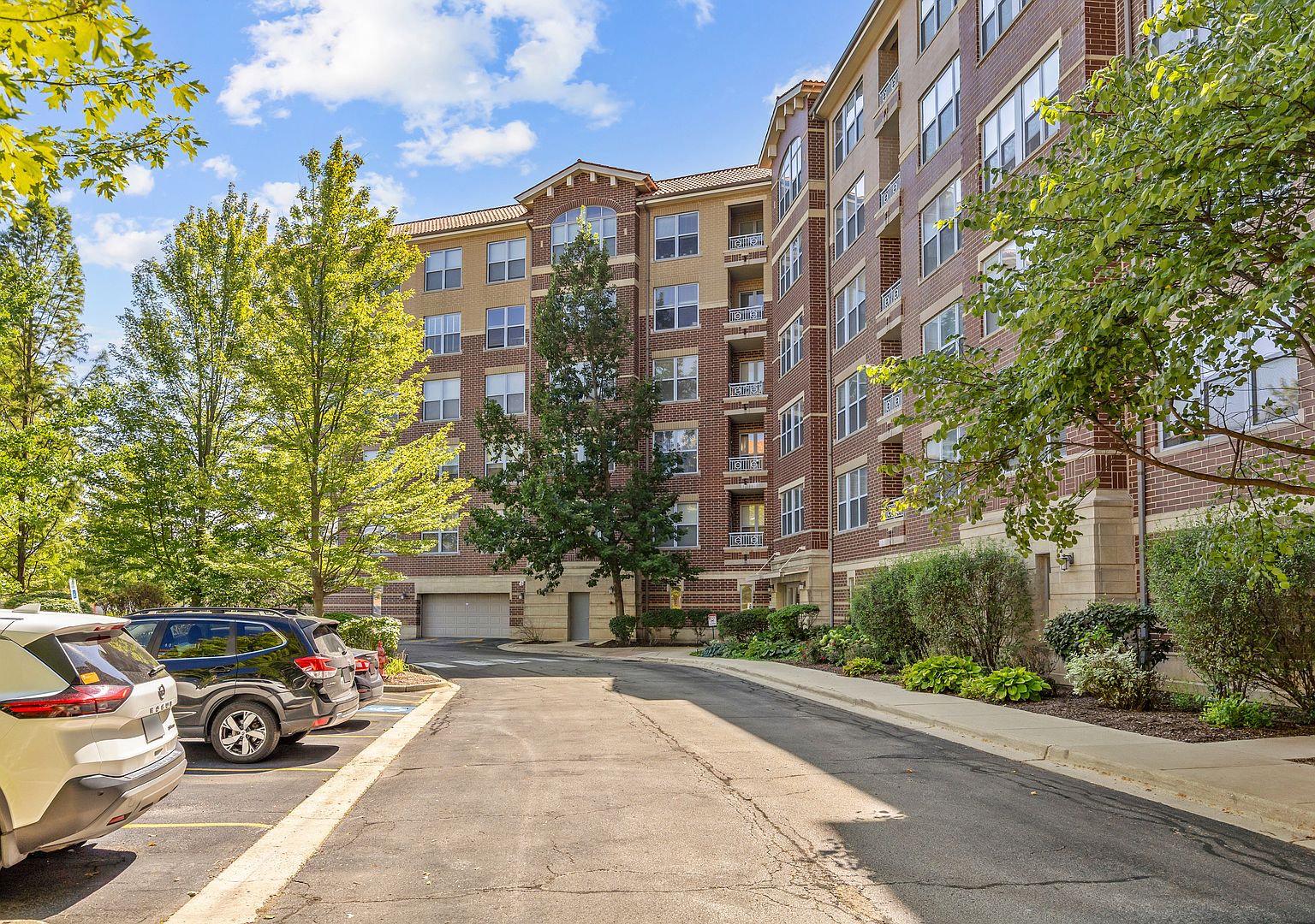 9350 Skokie Blvd Unit 411 — Weber Park Golf Course