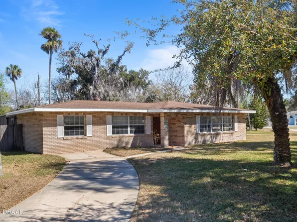 1927 Pine Tree Dr, Edgewater, FL 32141