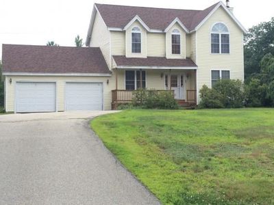 15 Ann Logan Cir, Raymond, NH, 03077