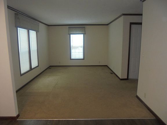 4th image of 1250 Paree St #205
