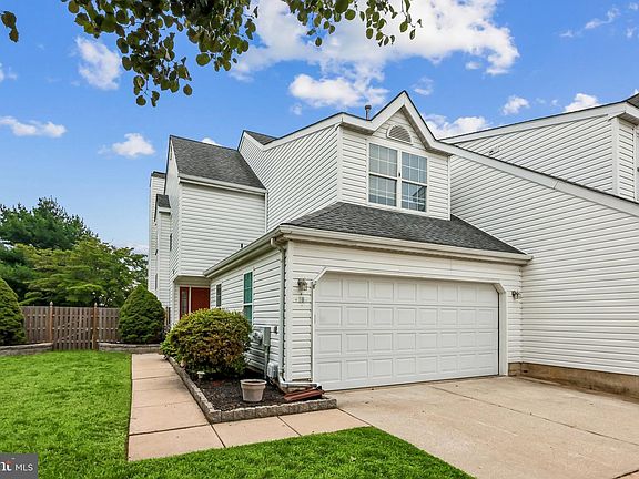 2nd image of 18 Annes Ct