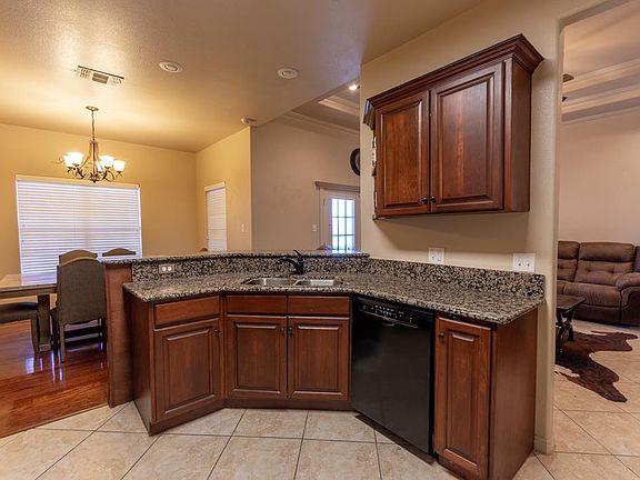 5th image of 209 Alazan Dr