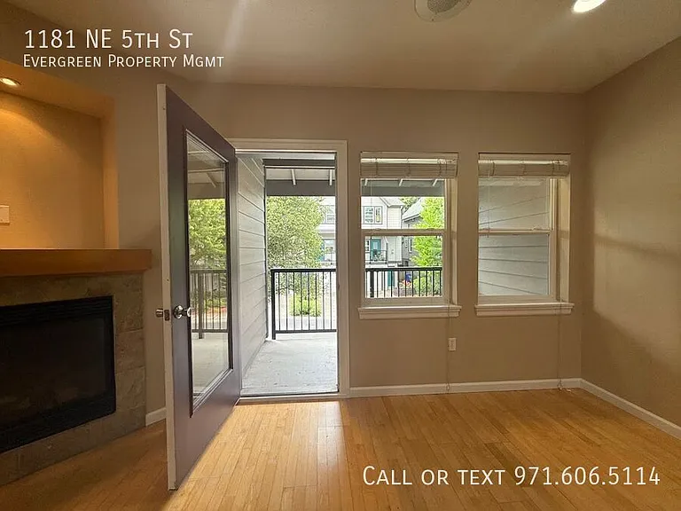 1181 NE 5th St — Photo 14
