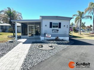 935 Mark Rd, Leesburg, FL 34748