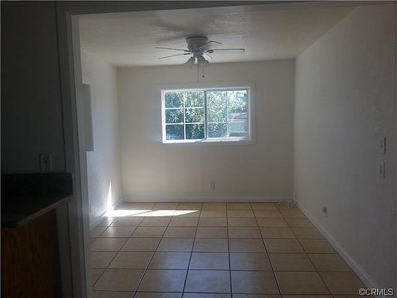 4th image of 241 N Sandalwood Ave