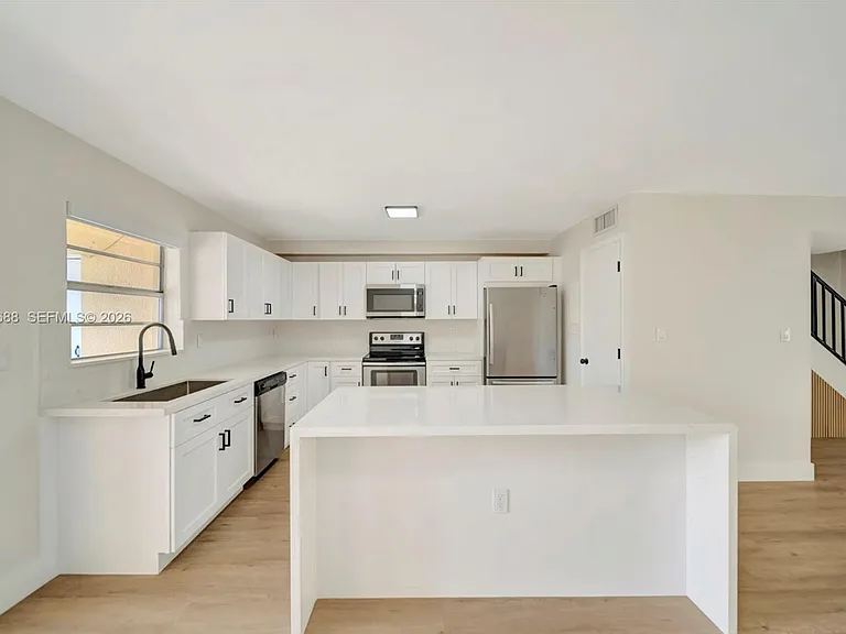 8769 SW 137th Ave #8769 — Photo 1