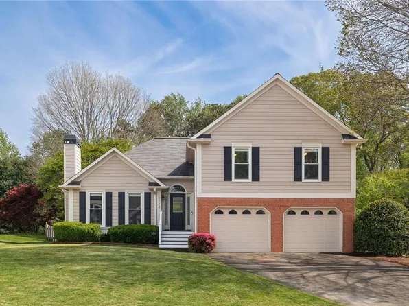 2114 Glenellen Dr NW, Kennesaw, GA 30152