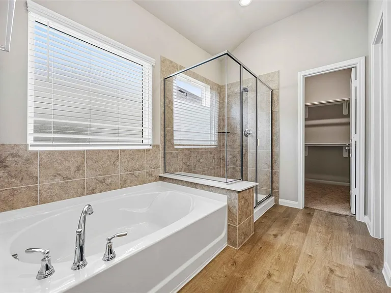 3915 Sugardale St — Photo 18