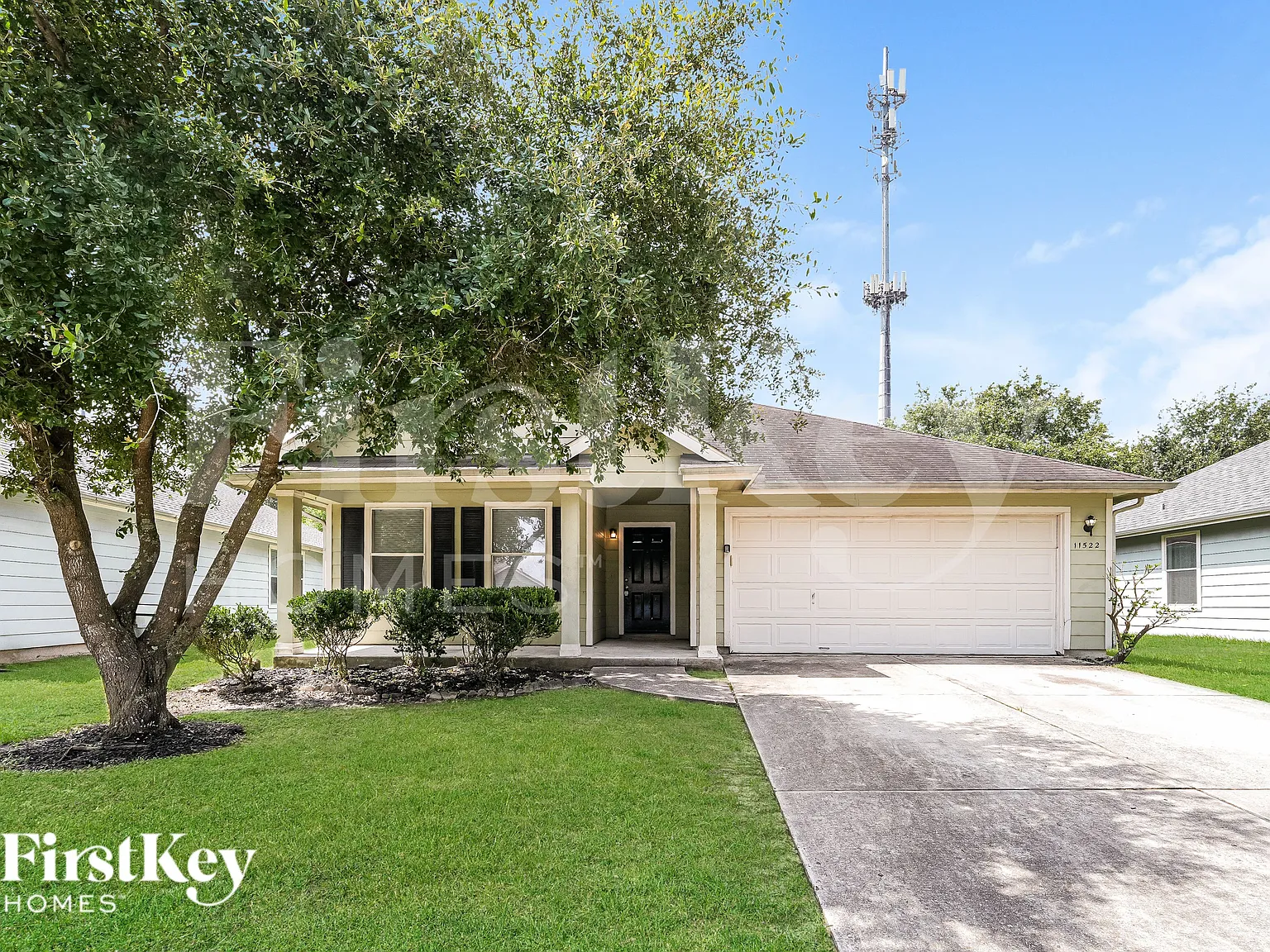 3 bed, 2.0 bath, 1749 sqft, $1,685 — Photo 1