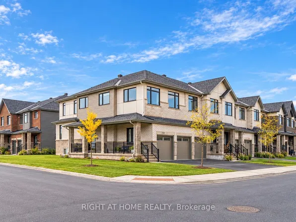 250 Monticello Ave, Ottawa, ON K2S 2S1