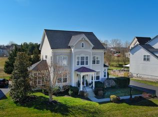 4056 Von Neuman Cir, Warrenton, VA 20187