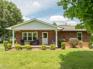 1525 Grove St, Loudon, TN 37774