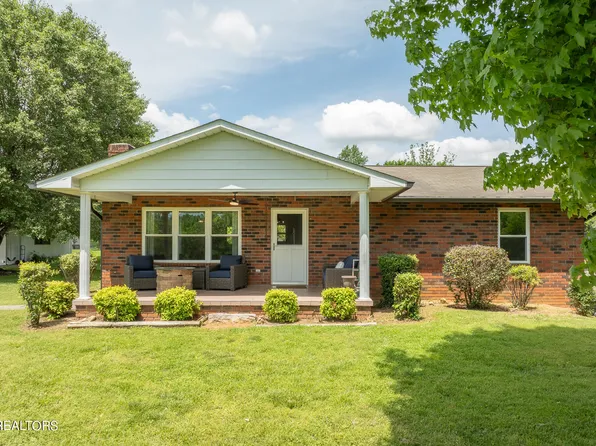 1525 Grove St, Loudon, TN 37774