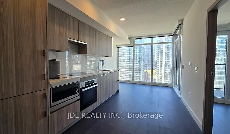 1 Concord Cityplace Way #1715 — Photo 4