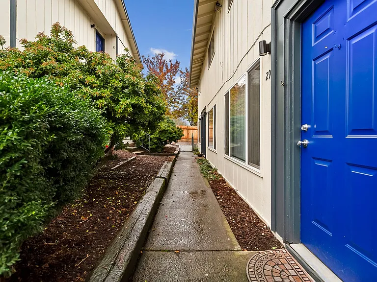 Cedar Mill Apartments — Photo 42