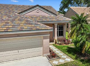 930 Briar Ridge Rd, Weston, FL 33327