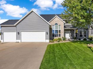 2435 Acacia Ct, Marion, IA 52302