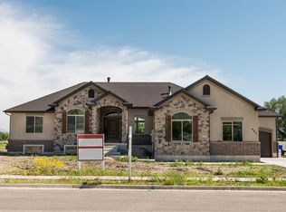 965 W 3000 N, Pleasant View, UT 84414