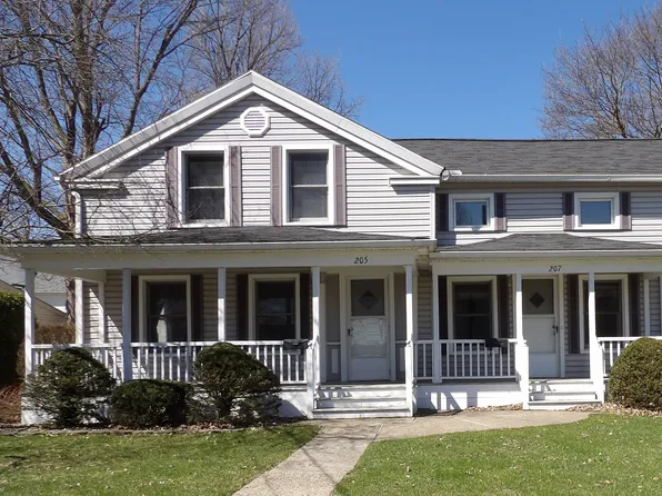 205 N Pearl St, Tecumseh, MI 49286