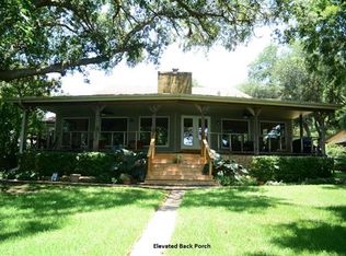 333 Mallard Point, Livingston, TX 77351