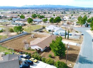 13167 Olathe Rd, Apple Valley, CA 92308