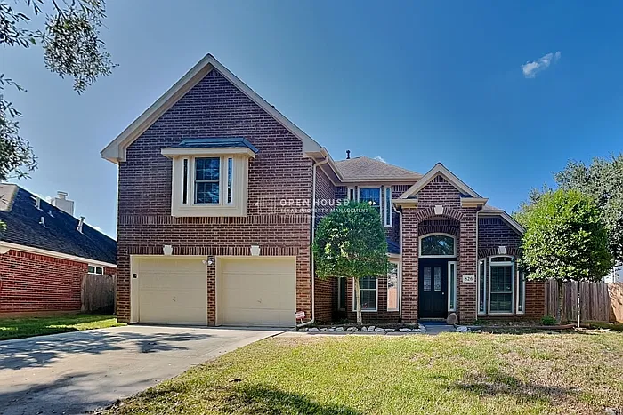4 bed, 2.5 bath, 2244 sqft, $2,500 — Photo 1