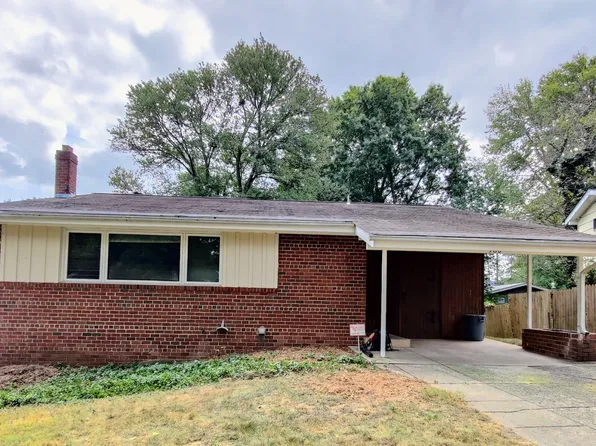 906 Kenbrook Ct, Silver Spring, MD 20902