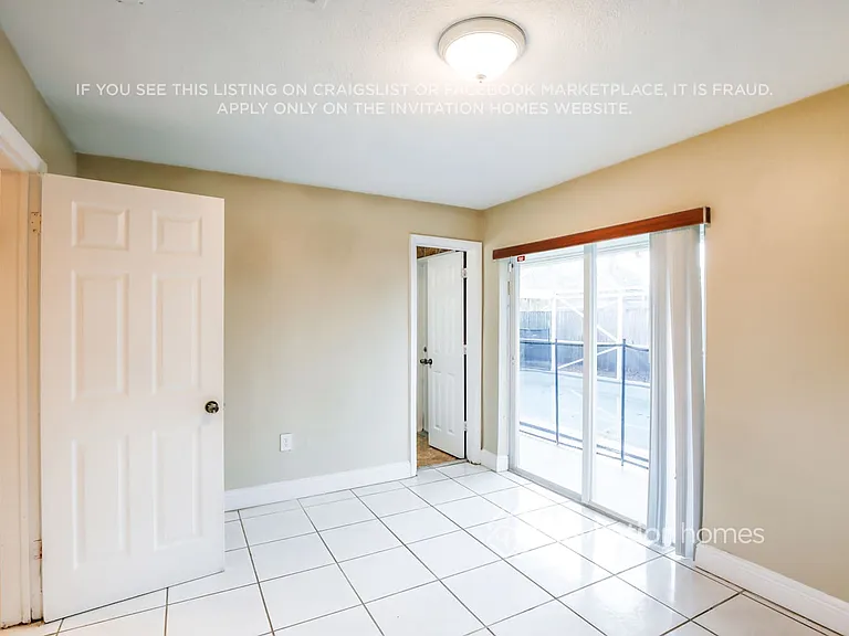 7957 Normandy St — Photo 10