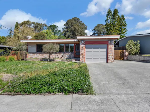 2615 Sheldon Dr, Richmond, CA 94803