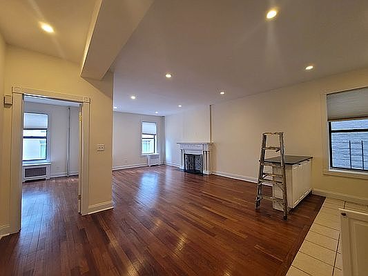 1st image of 251 W 81st St #6X