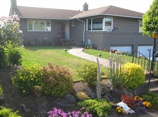 8747 22nd Ave NW, Seattle, WA 98117