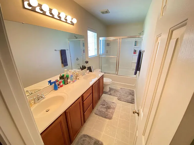 109 Travertine Xing — Photo 11