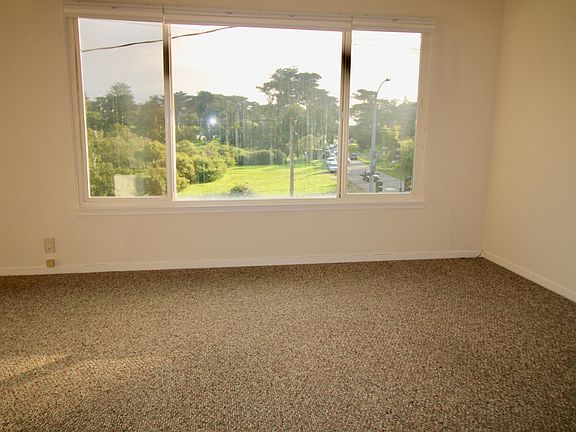 2nd image of 7044 Fulton St #3