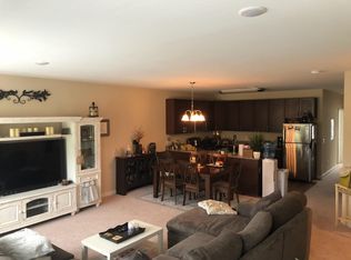 223 Summerfield Ln E, Jackson, NJ 08527