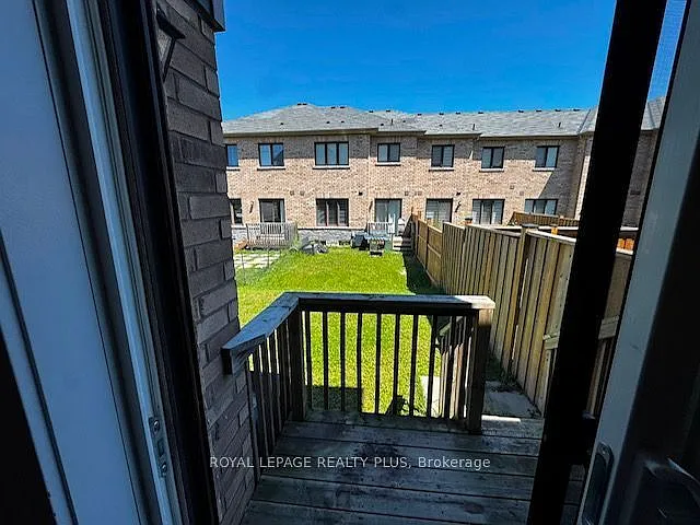 4 Prestwick St — Photo 25