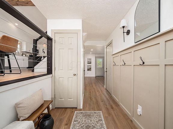 2nd image of 4122 Demorest Cove Ct