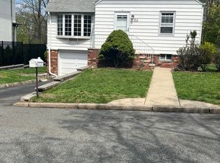 59 Brookview Dr, Woodland Park, NJ 07424