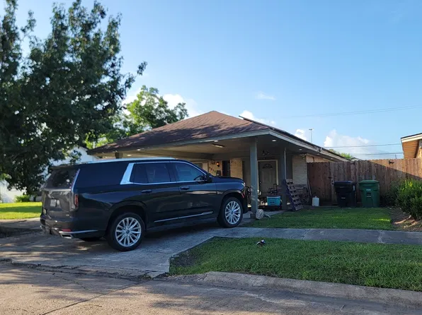 9918 Aves St, Houston, TX 77034